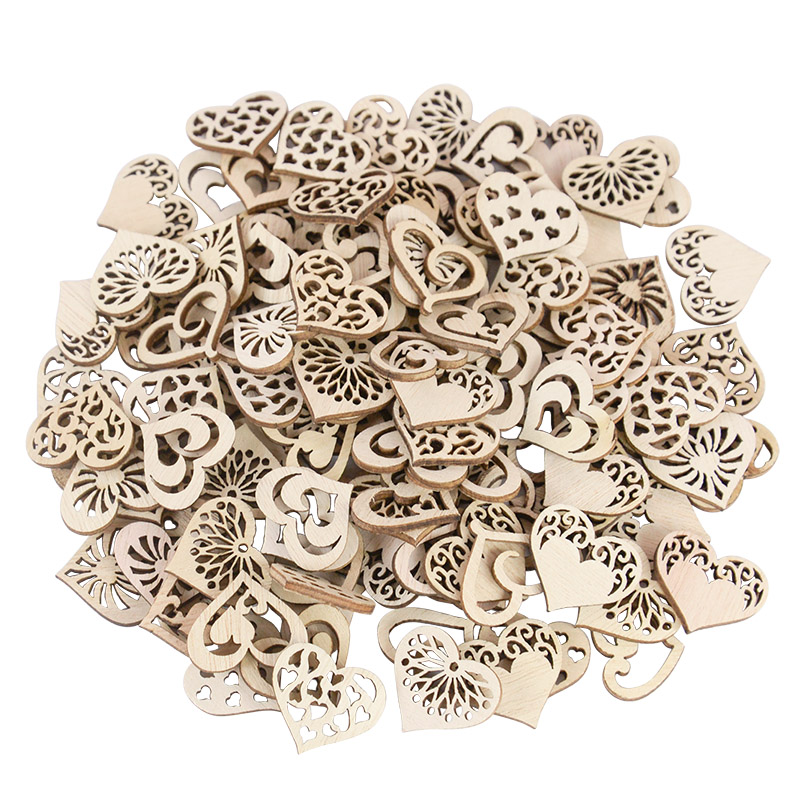 50/100 個中空ハートパターン小さな天然木製スライススク - Embellishments For Scrapbooking のレビューと価格